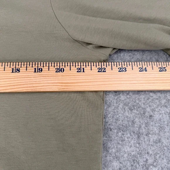 CUTS Clothing Men's Henley Shirt X-Large Green Split-Hem Performance Casual - Picture 8 of 10